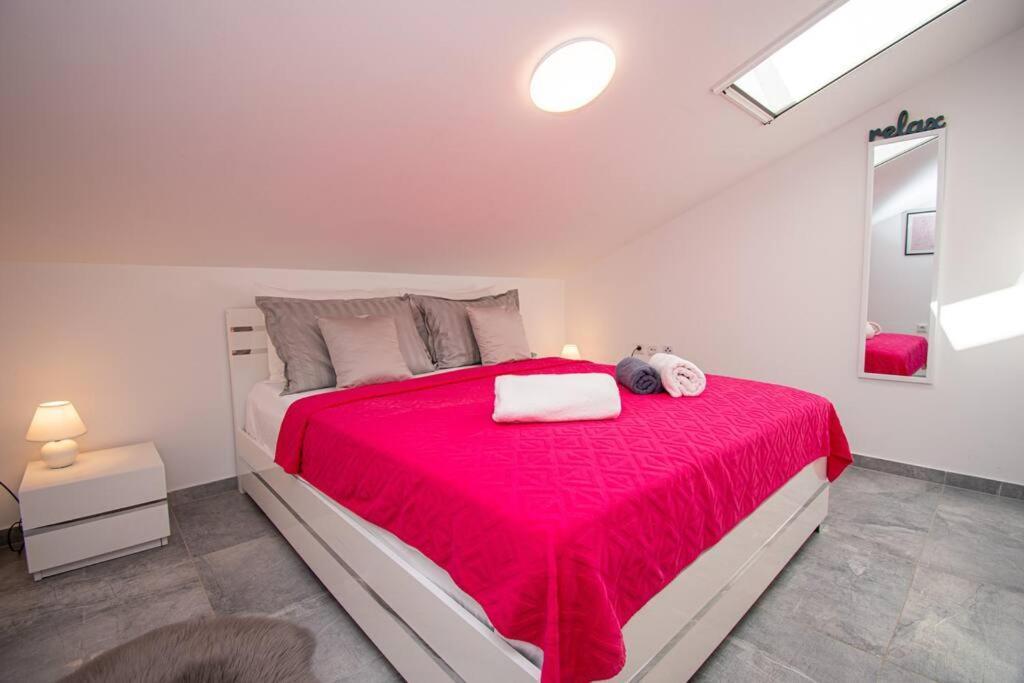 Megy Mit Meerblick In Medulin,istrien Apartment *