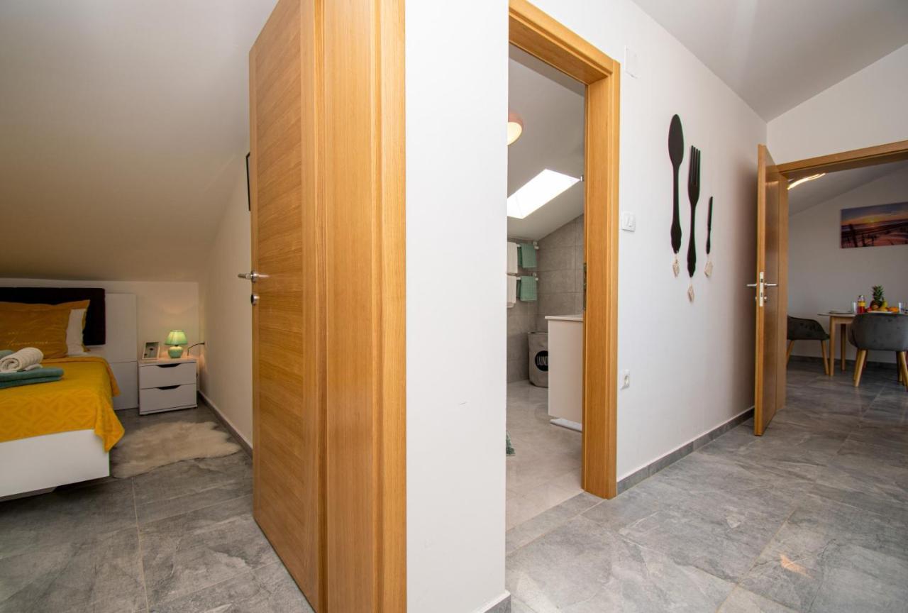 Megy Mit Meerblick In Medulin,istrien Apartment