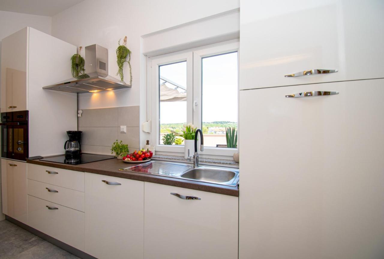 Apartment Megy Mit Meerblick In Medulin,istrien