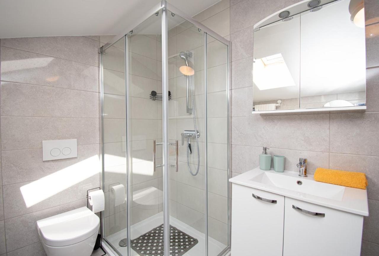 Apartment Megy Mit Meerblick In Medulin,istrien Medulin